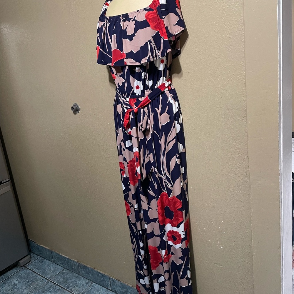 Trina Turk Black and Red Floral Jumpsuit New - Picture 5 of 11